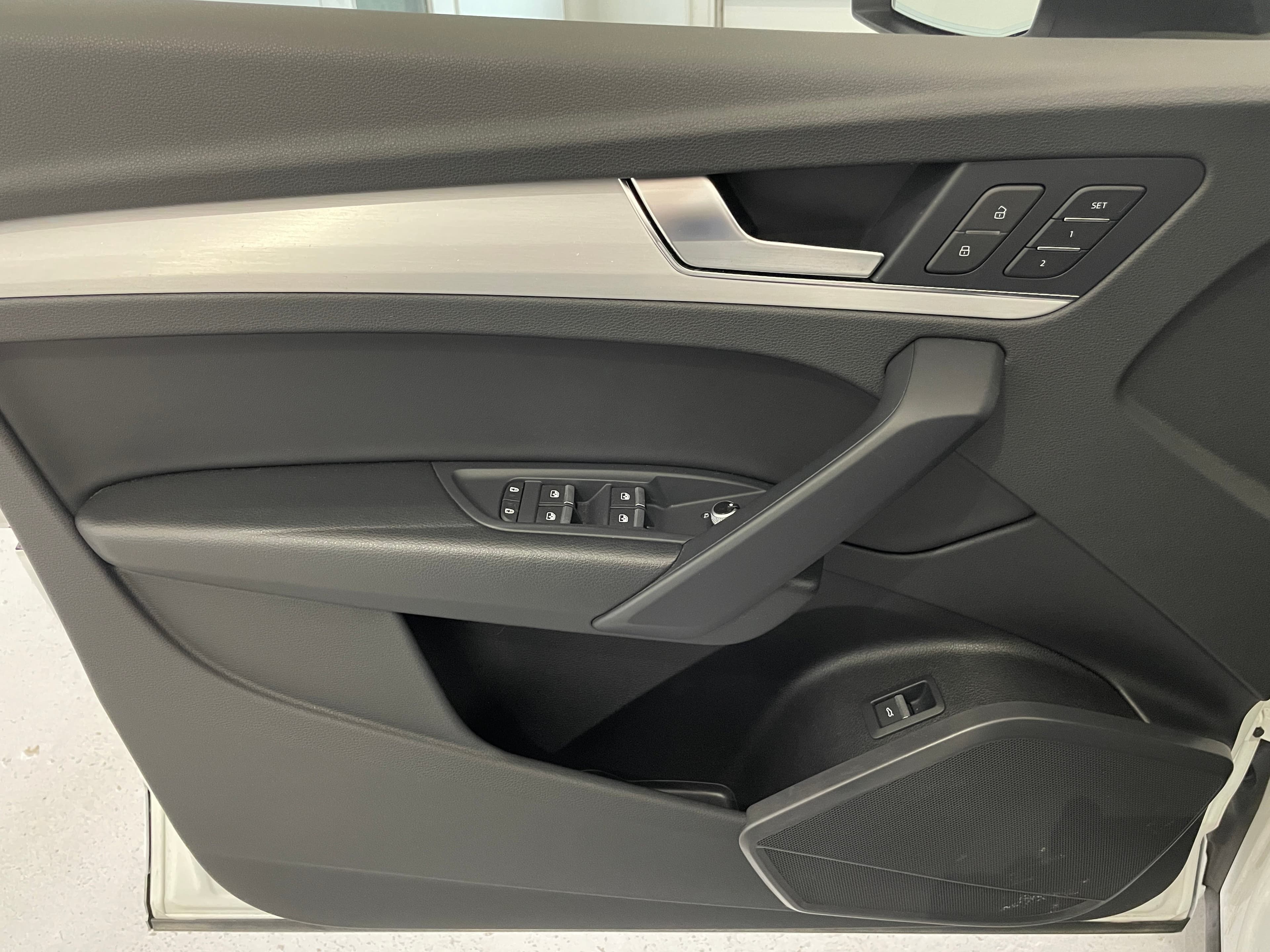 Audi Q5 2021 — photo 10