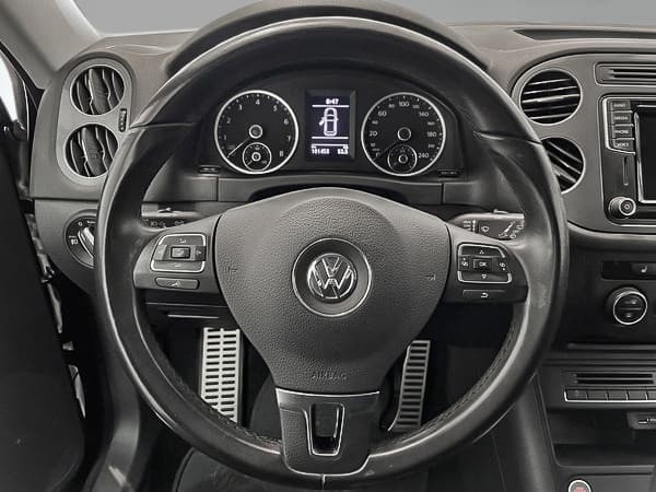 Volkswagen Tiguan 2017 — photo 13