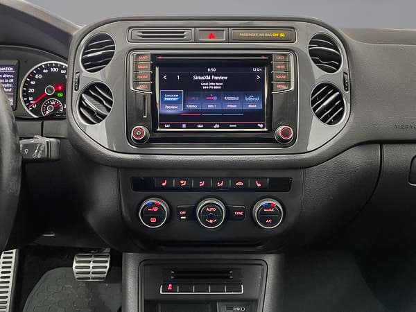 Volkswagen Tiguan 2017 — photo 18