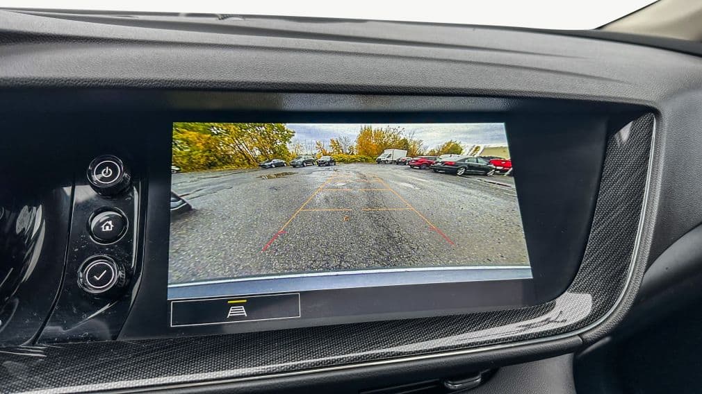 Buick Envision 2022 — photo 19