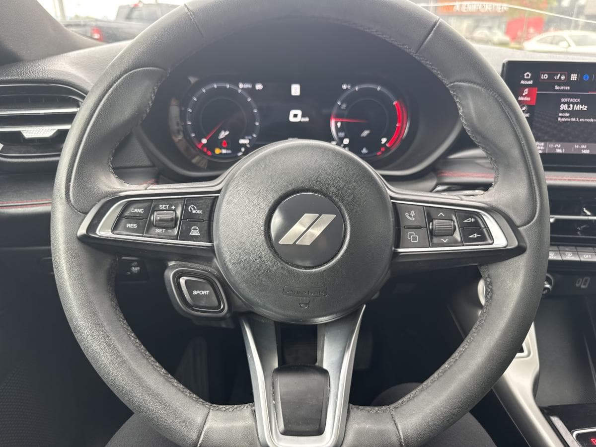 Dodge Hornet 2023 — photo 10