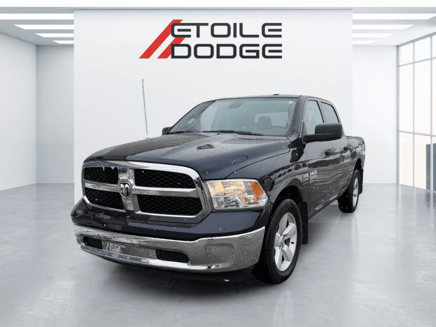 RAM 1500 Classic 2023 à vendre à Jonquière