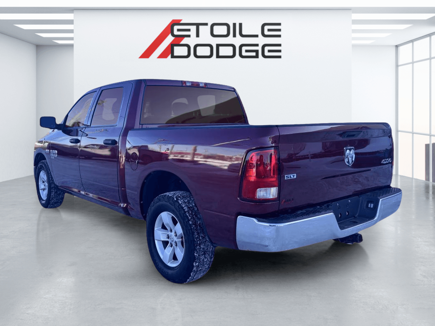 RAM 1500 Classic 2023 — photo 8