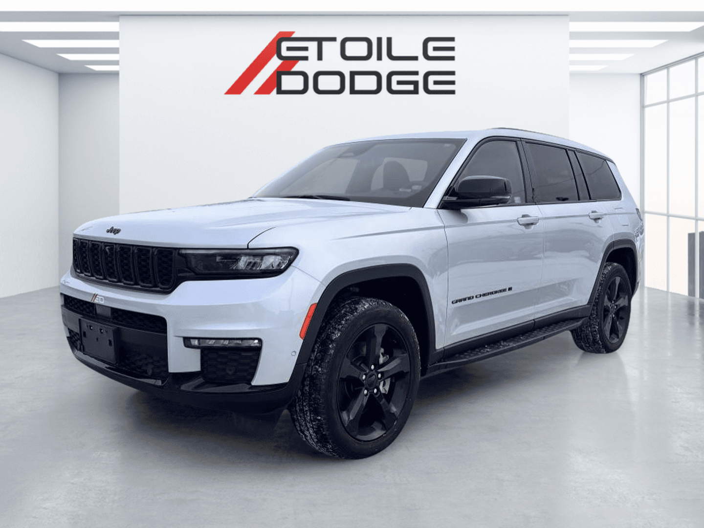 Jeep Grand Cherokee L 2024 à vendre à Jonquière
