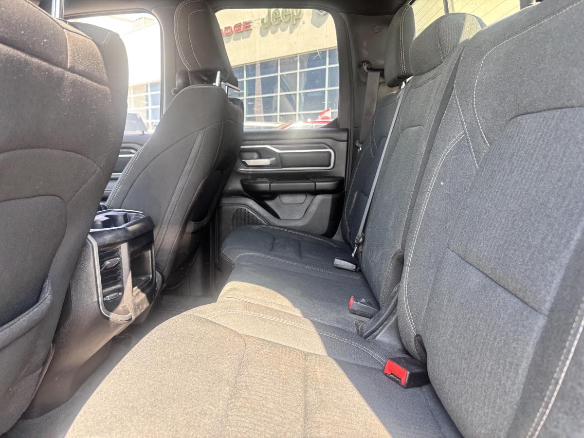 RAM 1500 2023 — photo 8