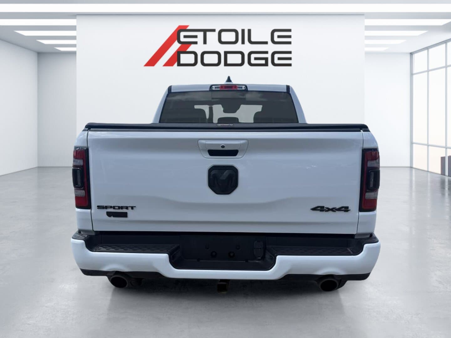 RAM 1500 2023 — photo 3