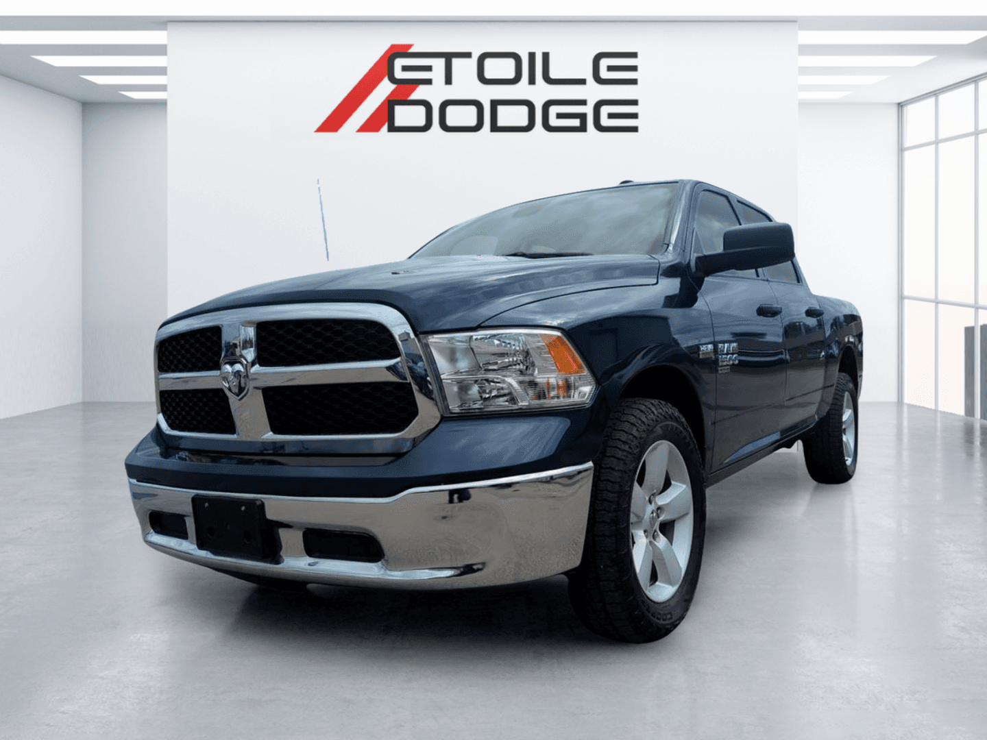 RAM 1500 Classic 2023 à vendre à Jonquière