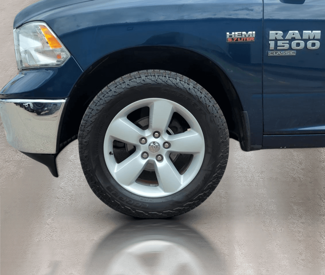 RAM 1500 Classic 2023 — photo 7