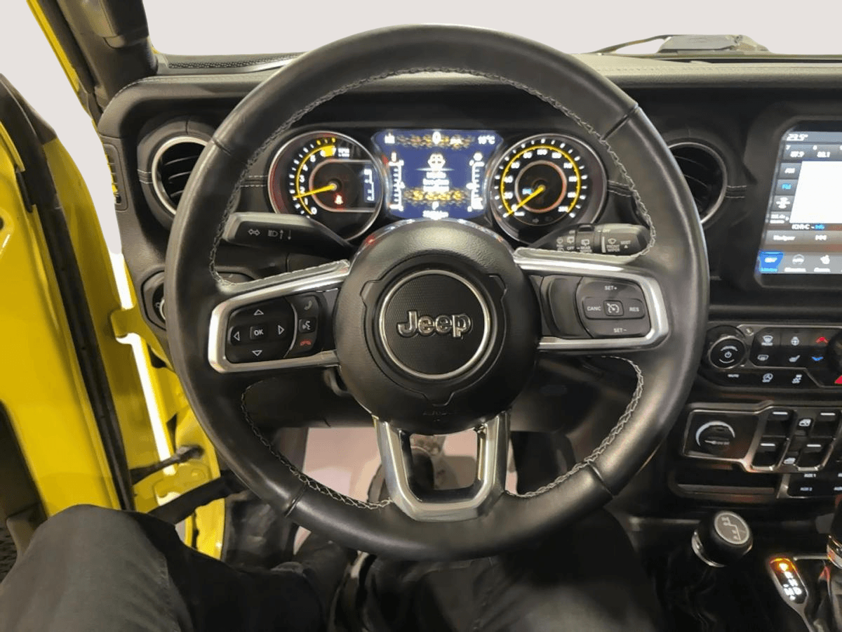 Jeep Wrangler 2023 — photo 12