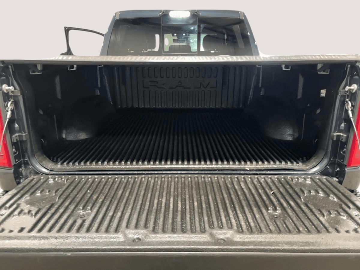 RAM 1500 2025 — photo 17