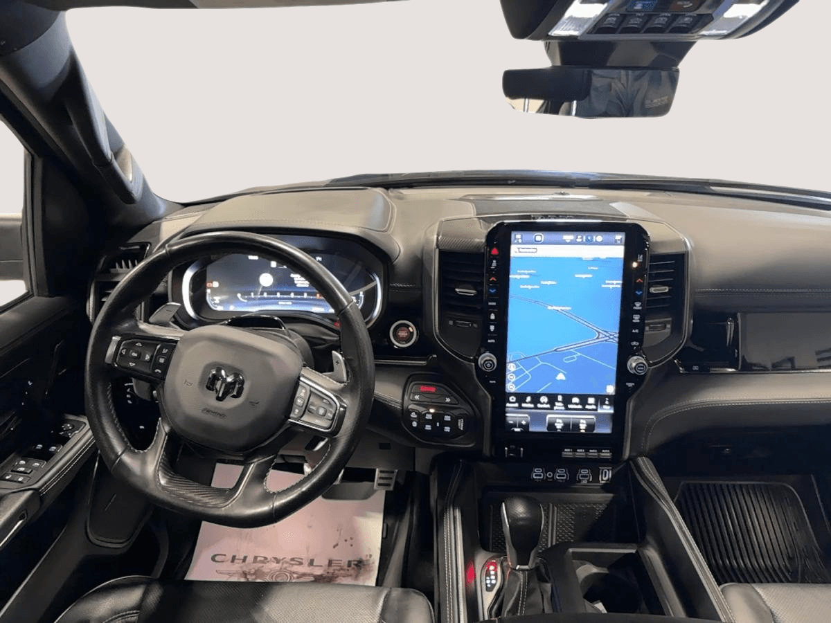 RAM 1500 2025 — photo 9