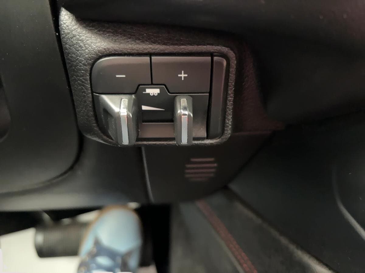 Dodge Durango 2023 — photo 18