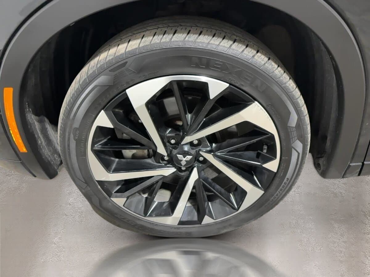 Mitsubishi Outlander PHEV 2023 — photo 8