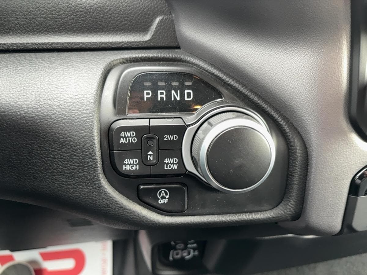 RAM 1500 2023 — photo 13
