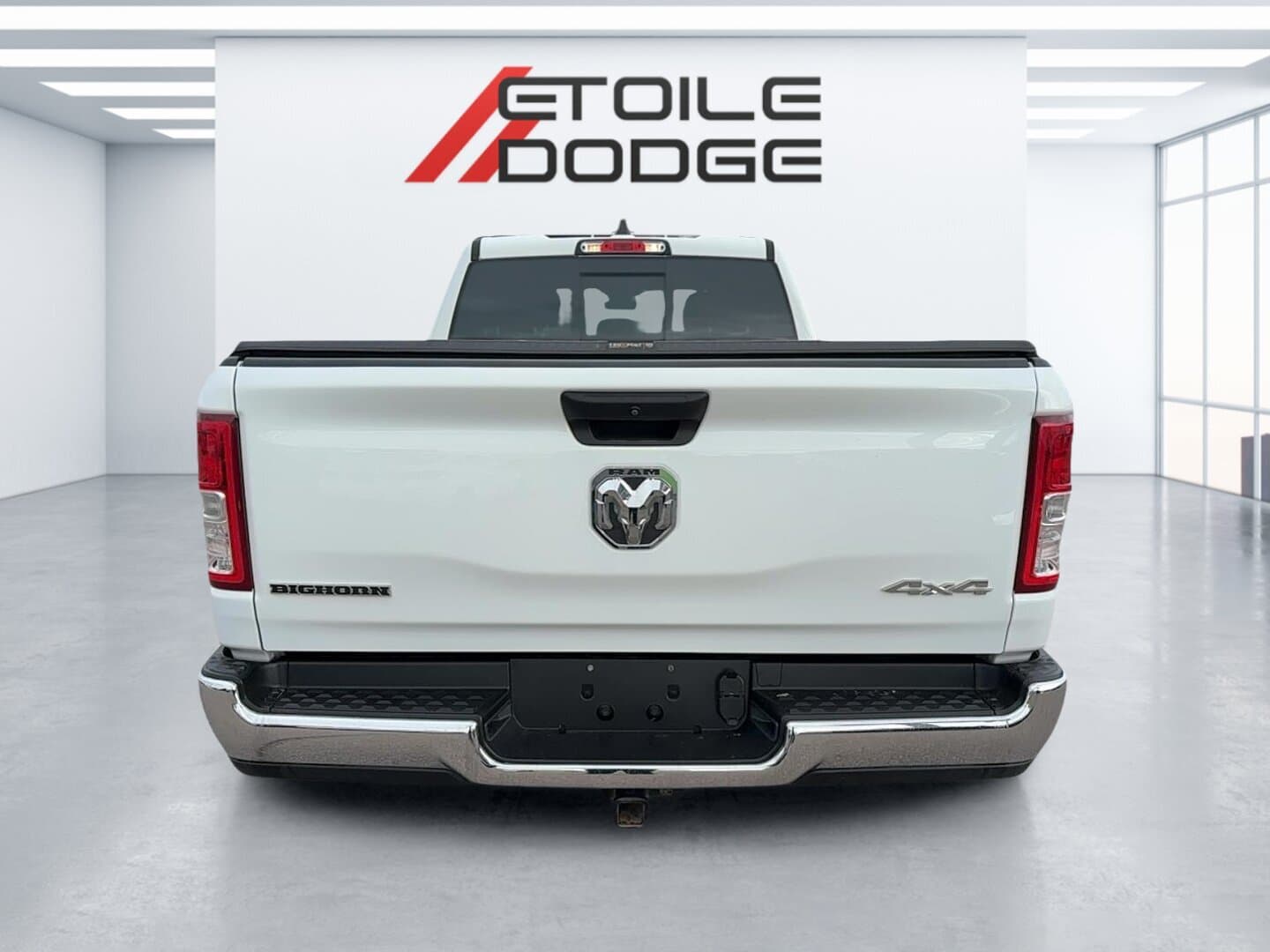 RAM 1500 2023 — photo 3