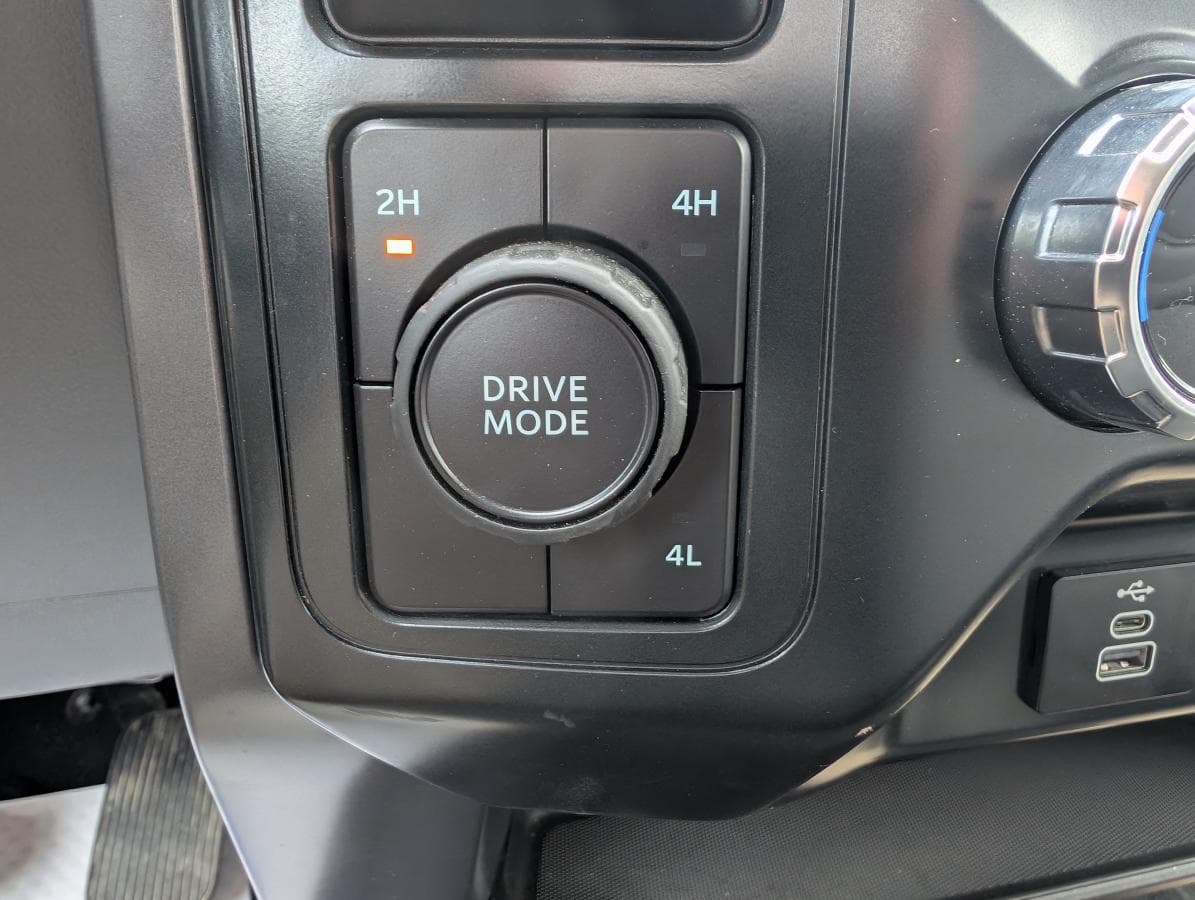 Ford F-150 2025 — photo 17