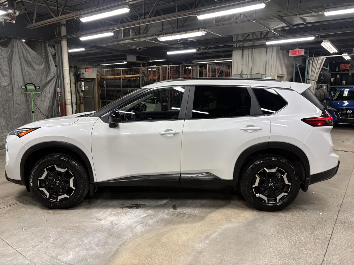 Nissan Rogue 2025 — photo 8