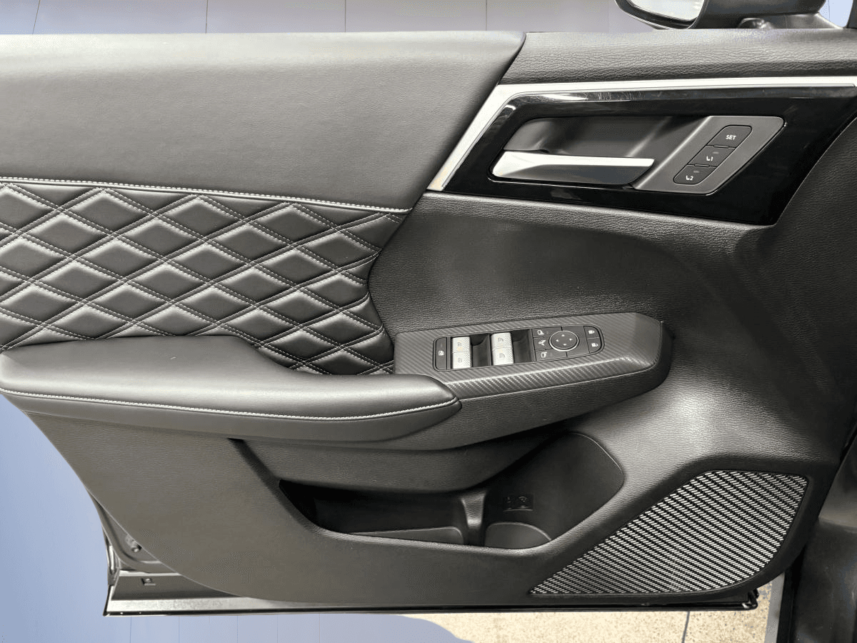 Mitsubishi Outlander 2024 — photo 15