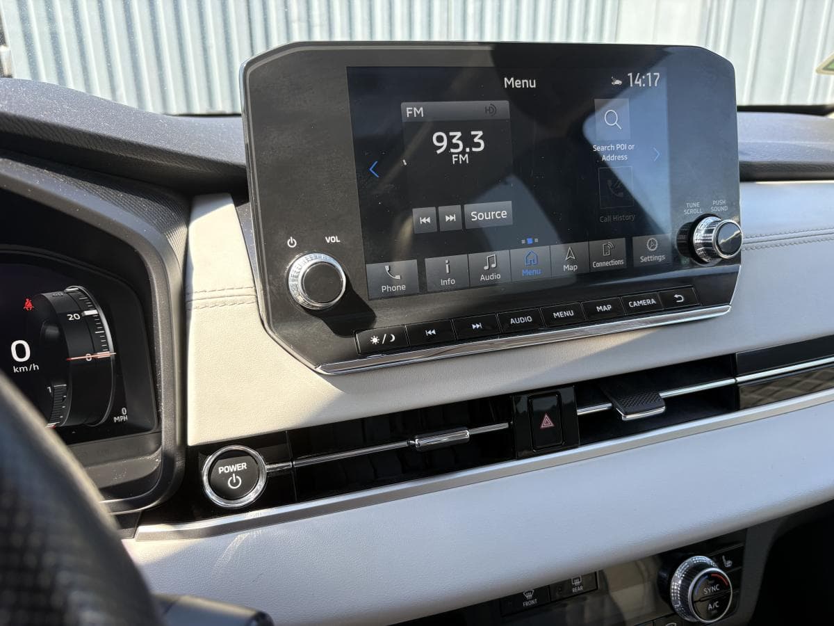 Mitsubishi Outlander PHEV 2024 — photo 11