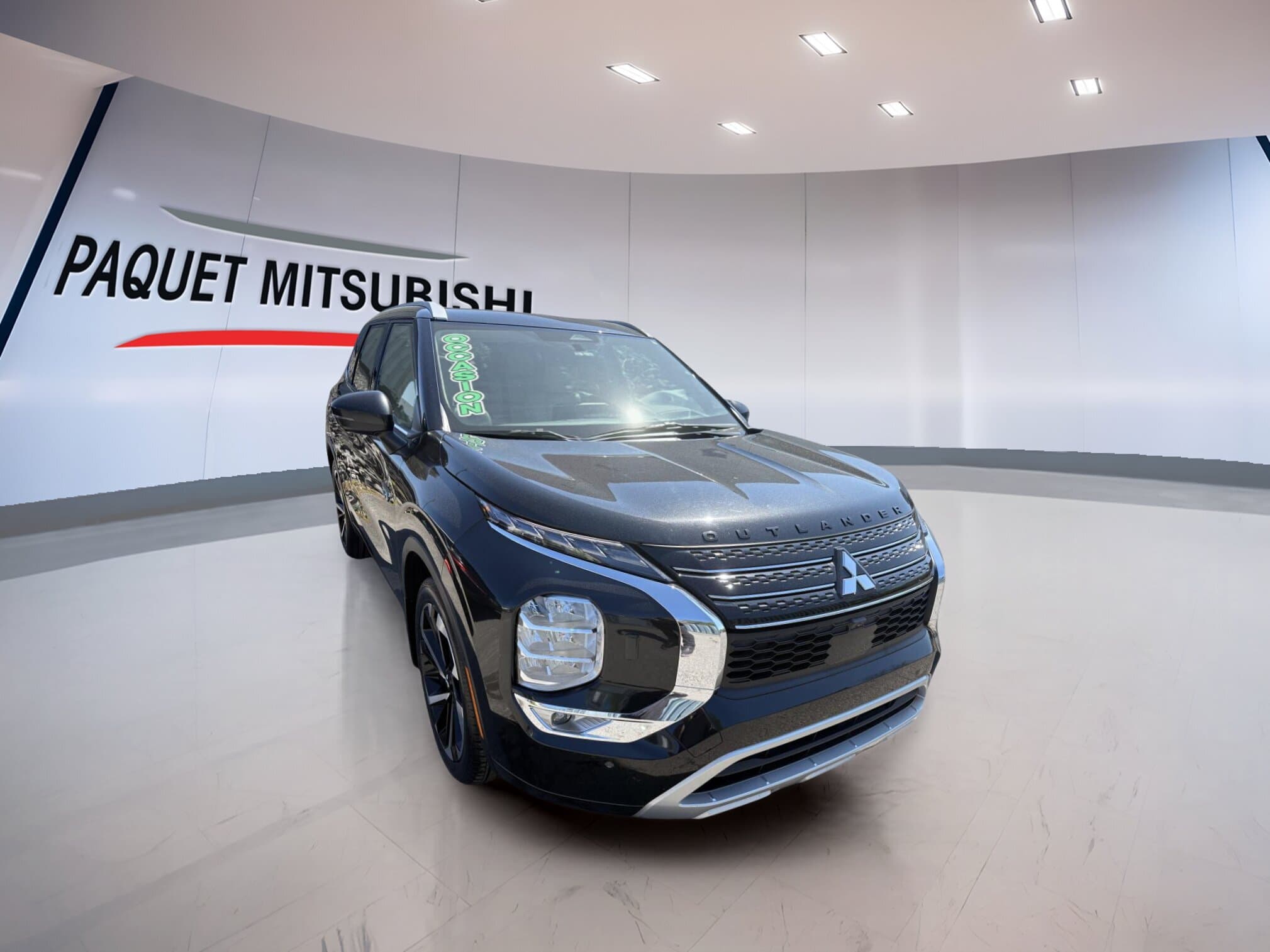 Mitsubishi Outlander PHEV 2024 — photo 3