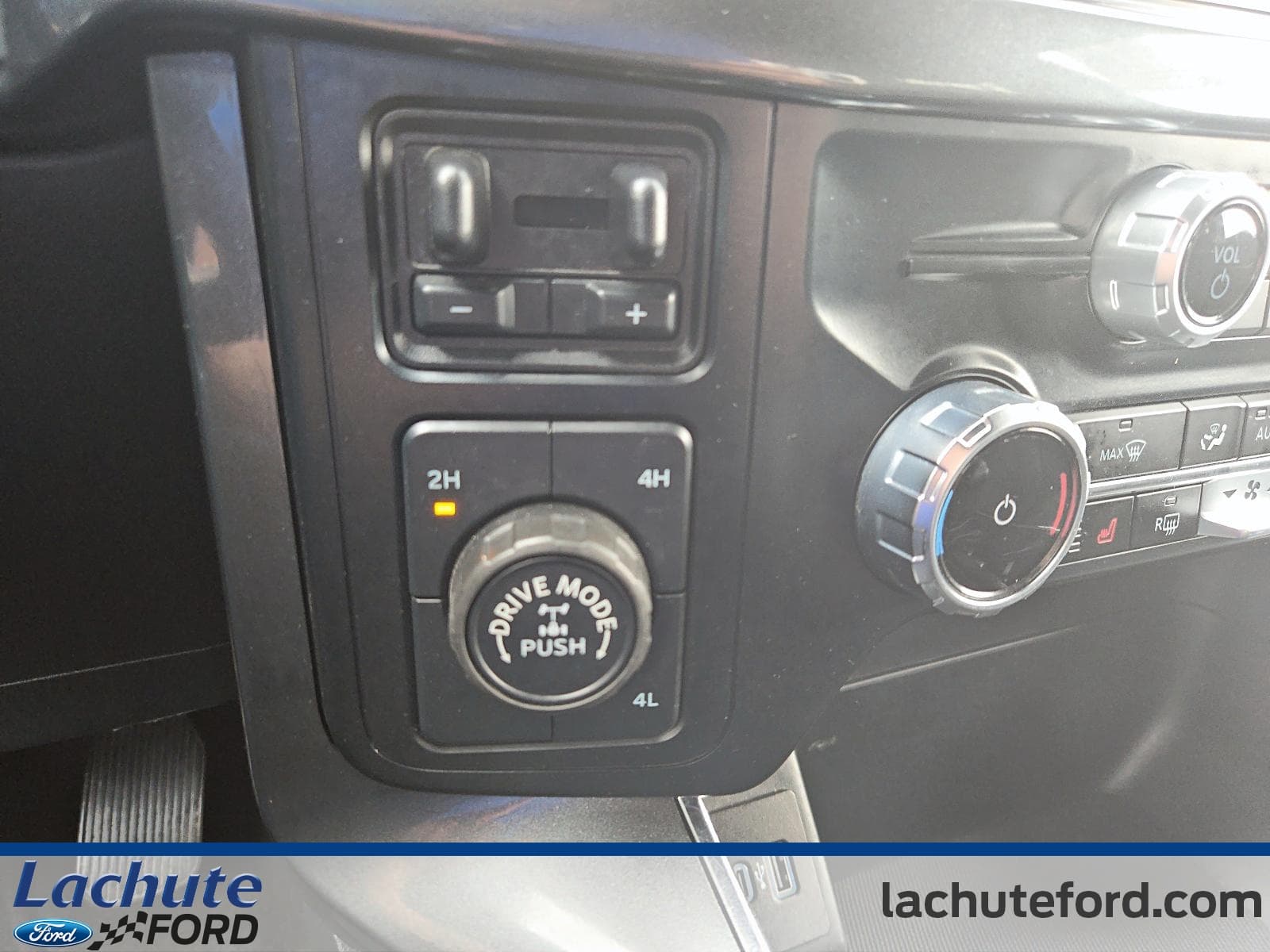 Ford F-150 2023 — photo 17