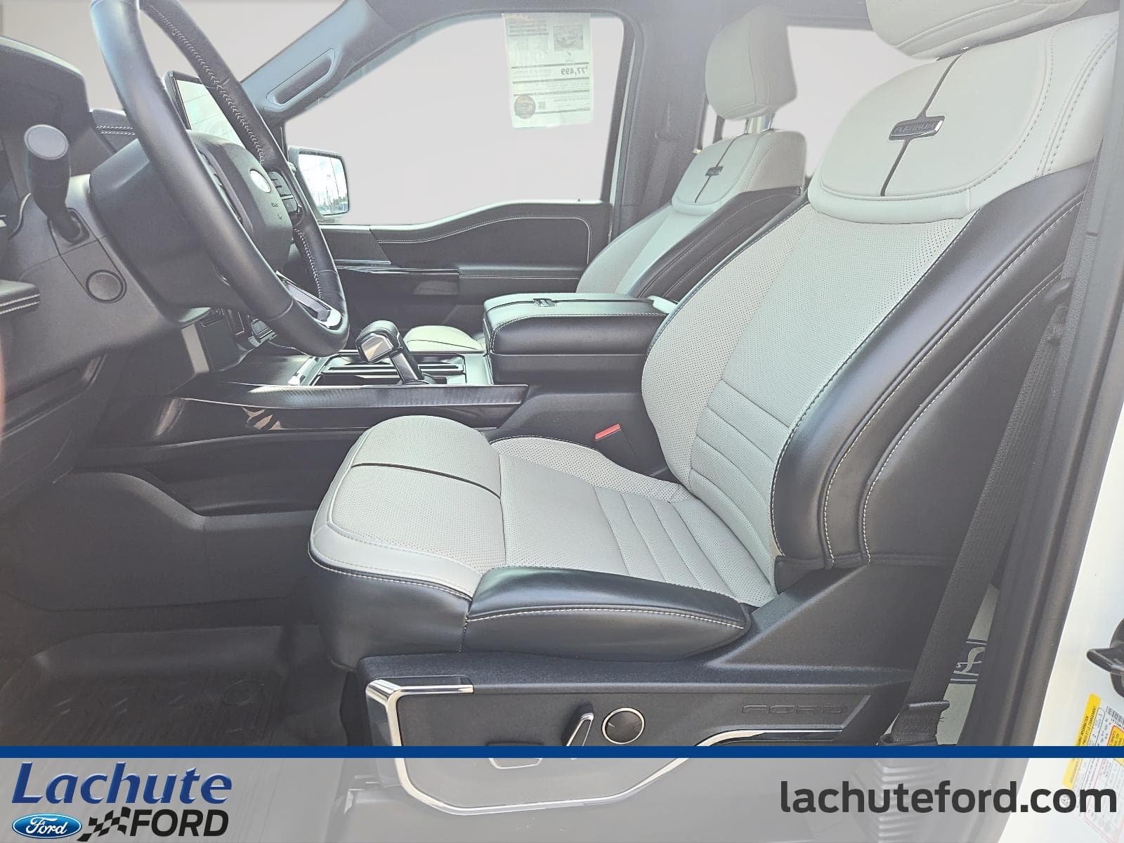 Ford F-150 Lightning 2023 — photo 10