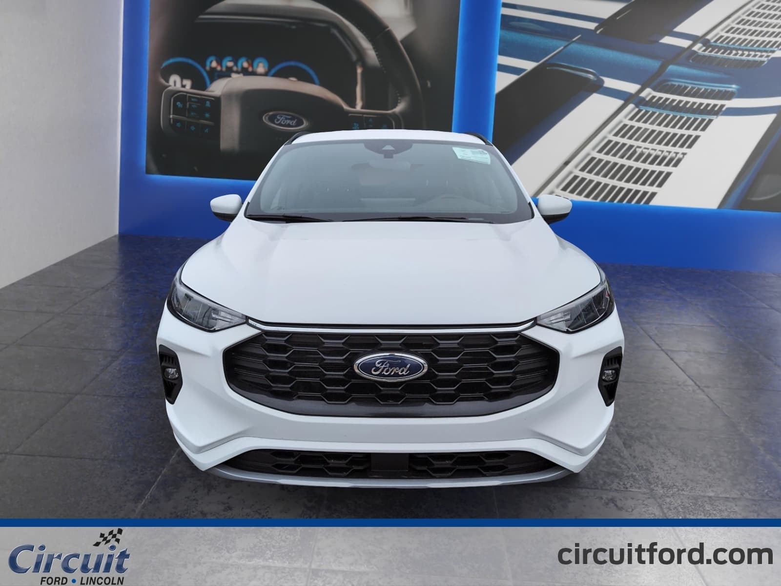 Ford Escape 2023 — photo 2