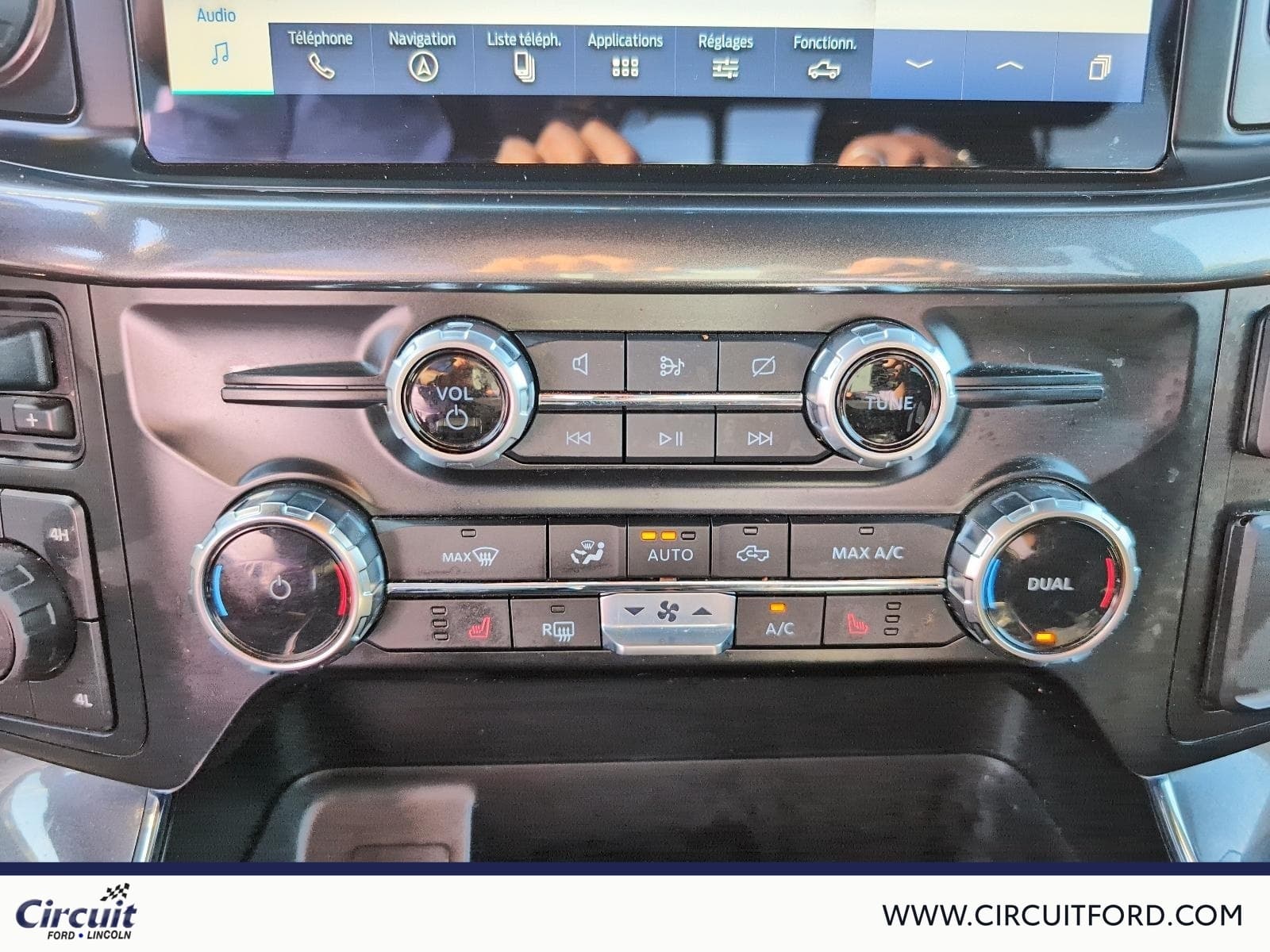 Ford F-150 2023 — photo 14
