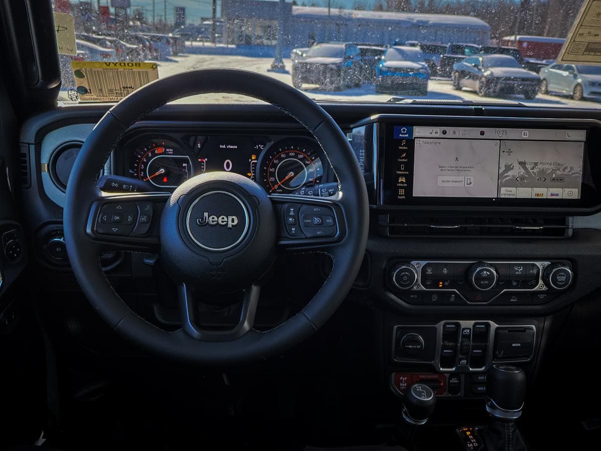 Jeep Wrangler 2026 — photo 8