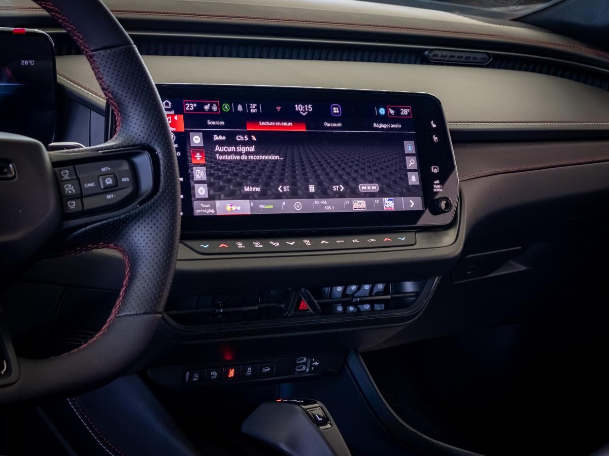 Dodge Charger 2026 — photo 11