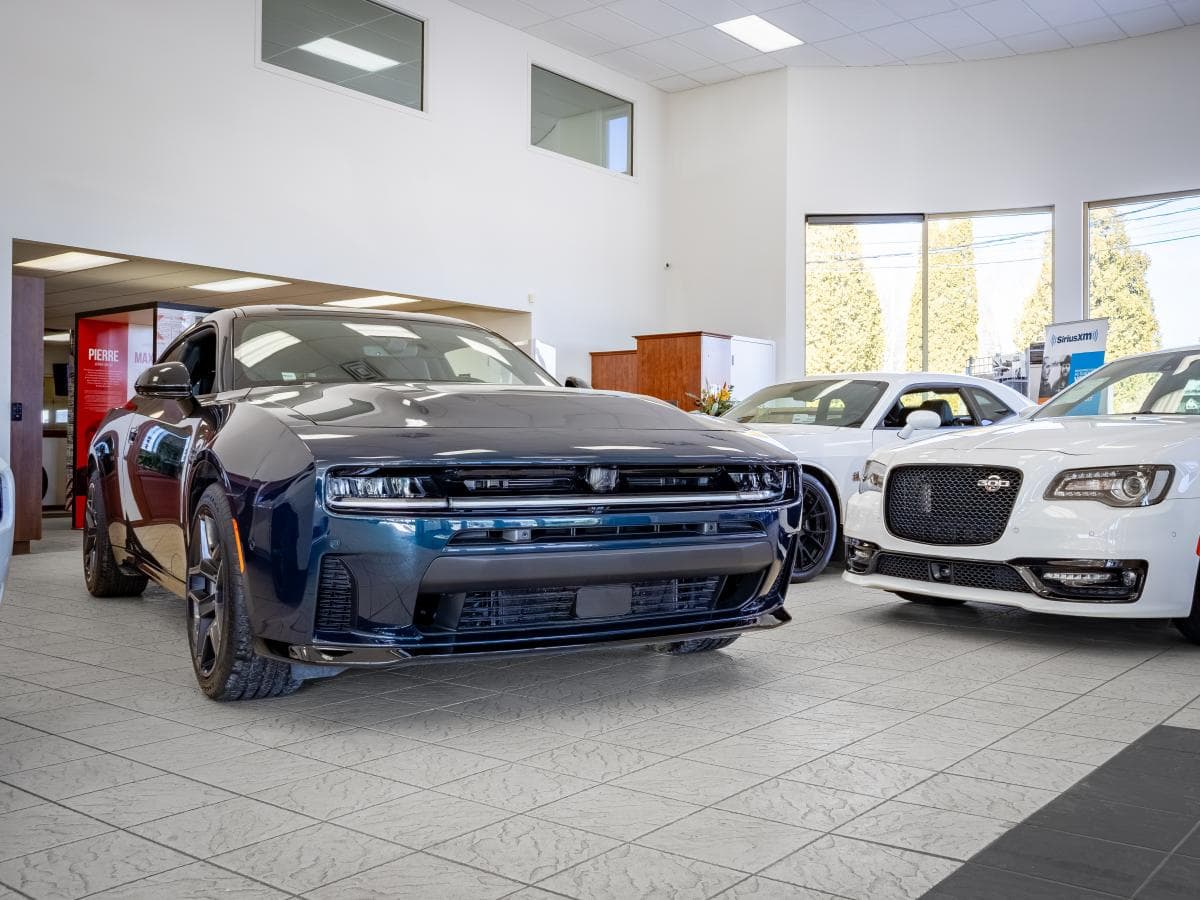 Dodge Charger 2026 — photo 7