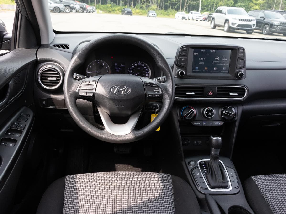 Hyundai Kona 2021 — photo 12