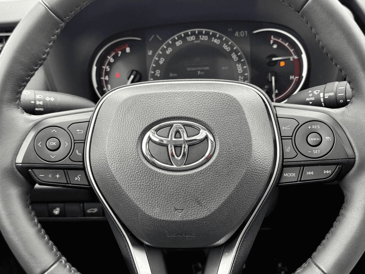 Toyota RAV4 XLE 2025 — photo 15
