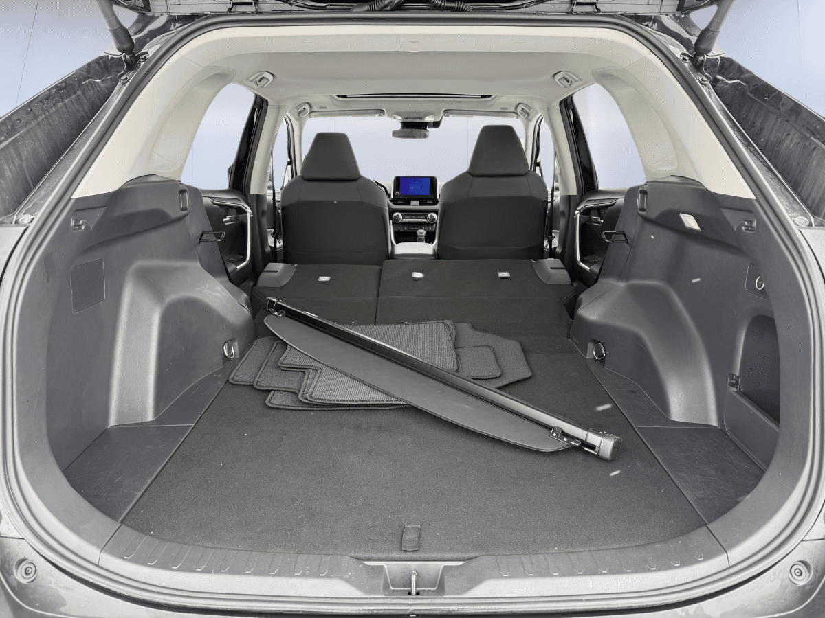 Toyota RAV4 XLE 2025 — photo 19