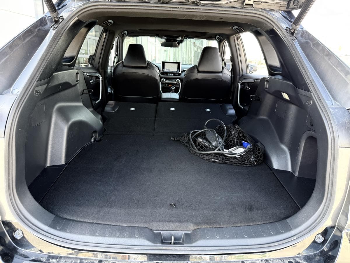 Toyota RAV4 Prime XSE 2023 — photo 20