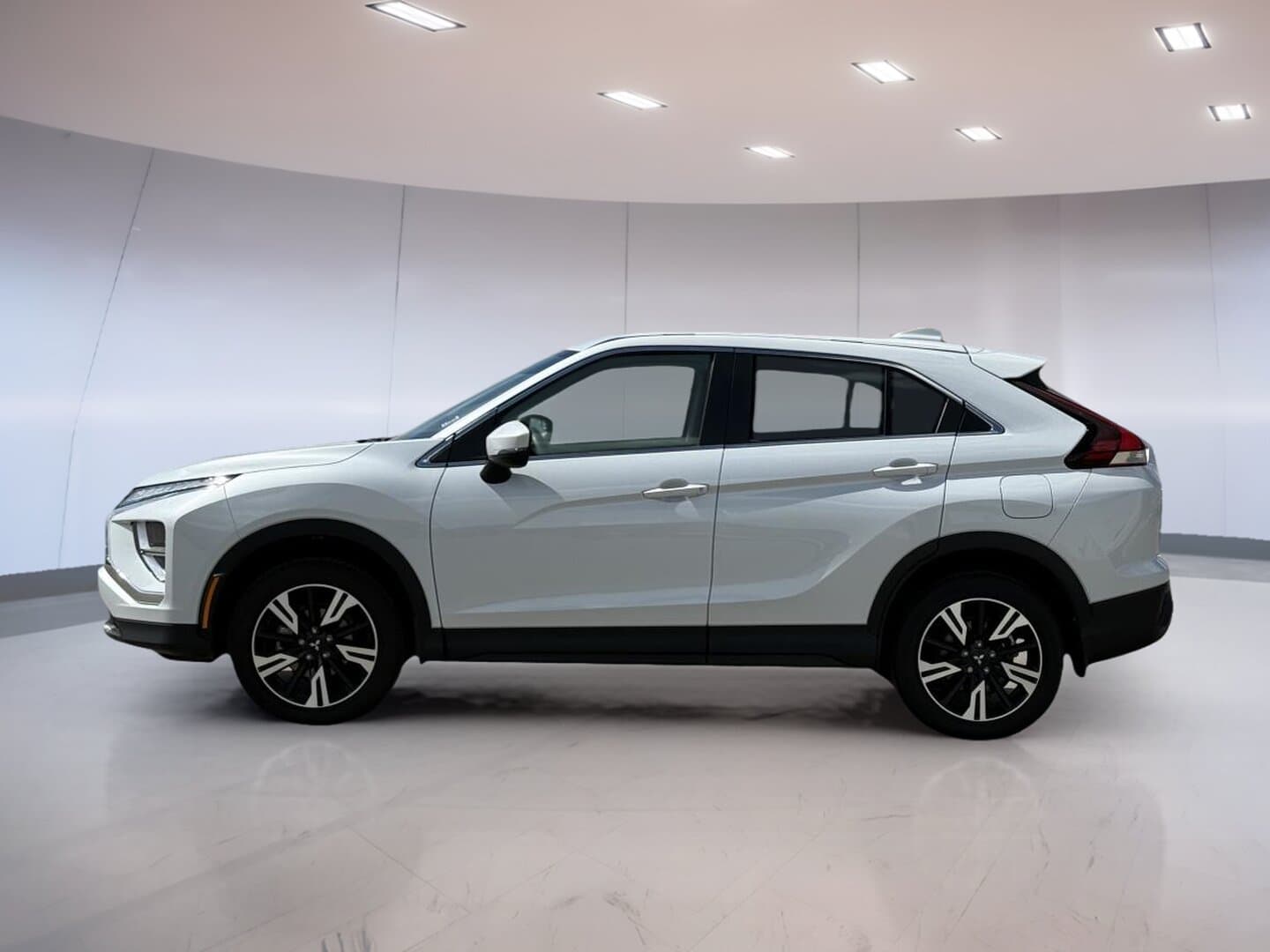 Mitsubishi Eclipse Cross ES 2024 — photo 4