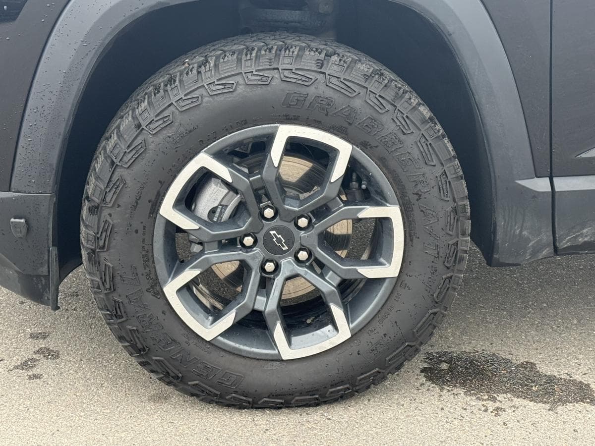 Chevrolet Equinox Awd Activ 2025 — photo 9