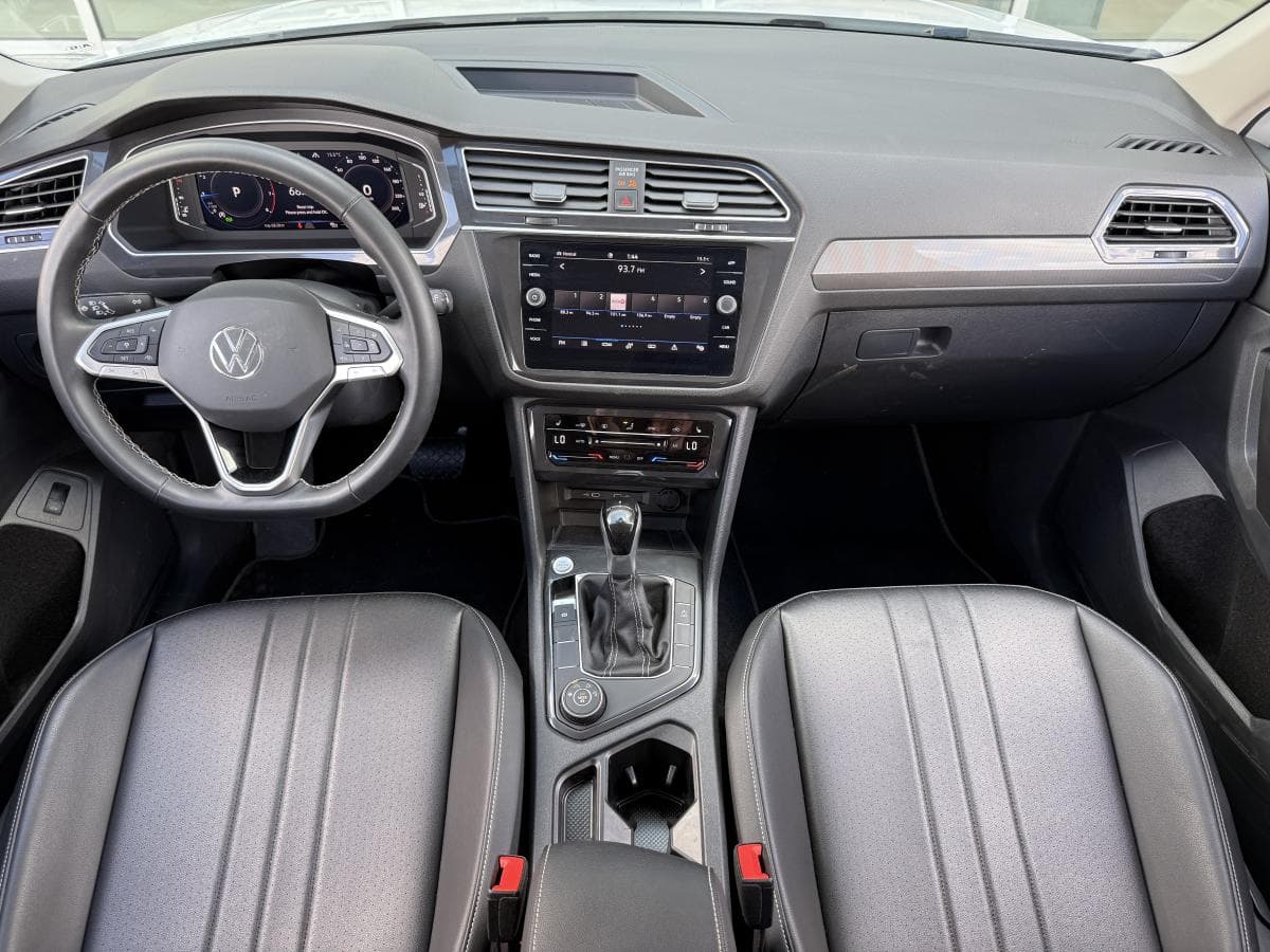Volkswagen Tiguan Comfortline 2024 — photo 14