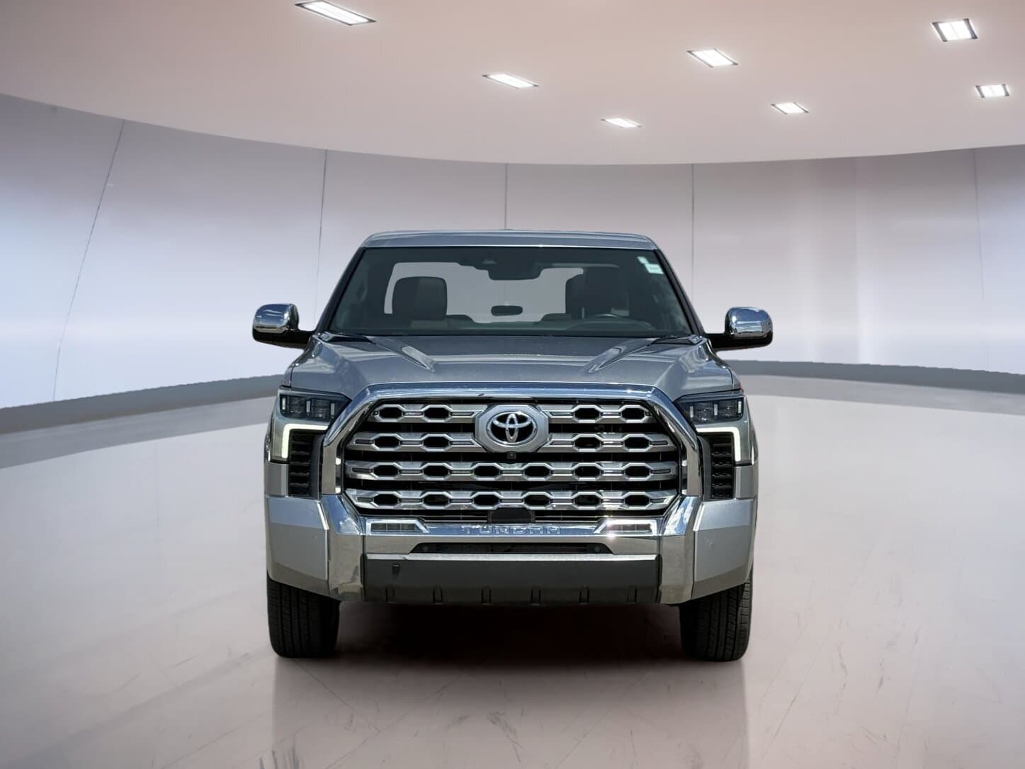 Toyota Tundra Platinum Hybrid 2024 — photo 3
