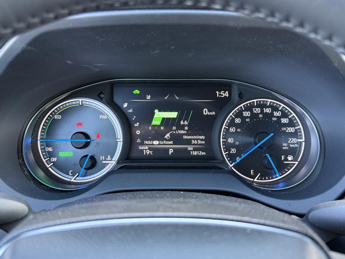 Toyota Venza XLE 2024 — photo 11