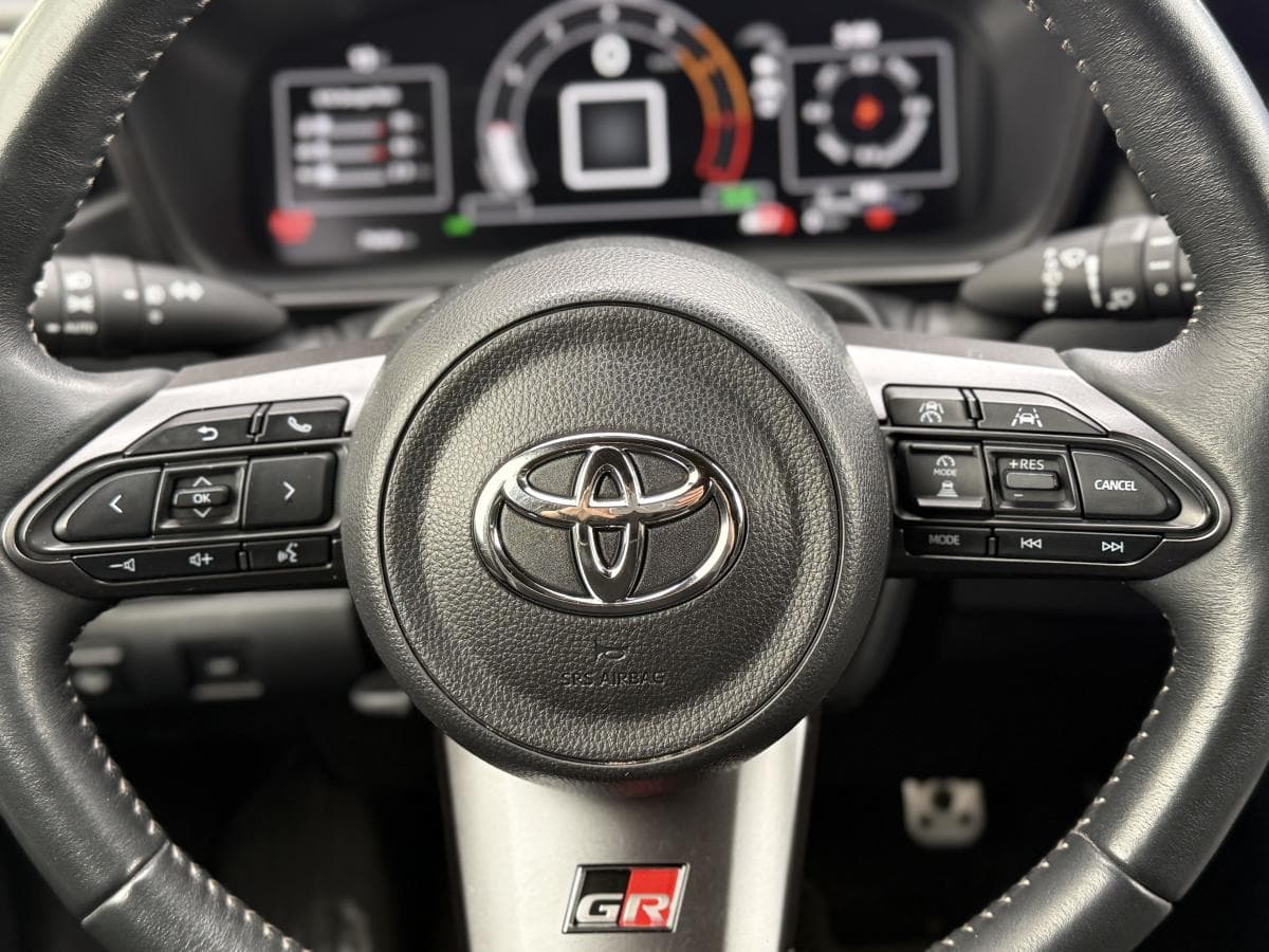 Toyota GR Corolla Core 2023 — photo 17