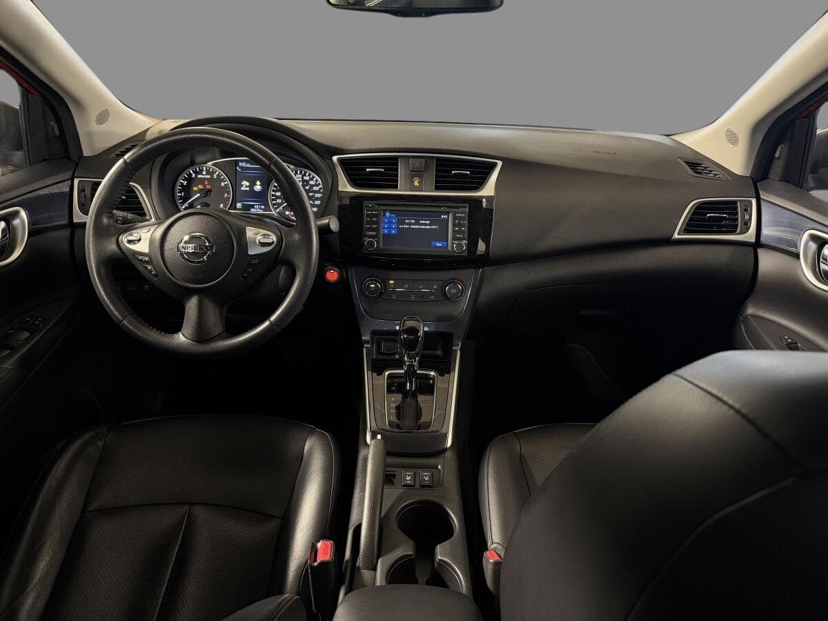 Nissan Sentra 4dr Sdn CVT SR 2016 — photo 12