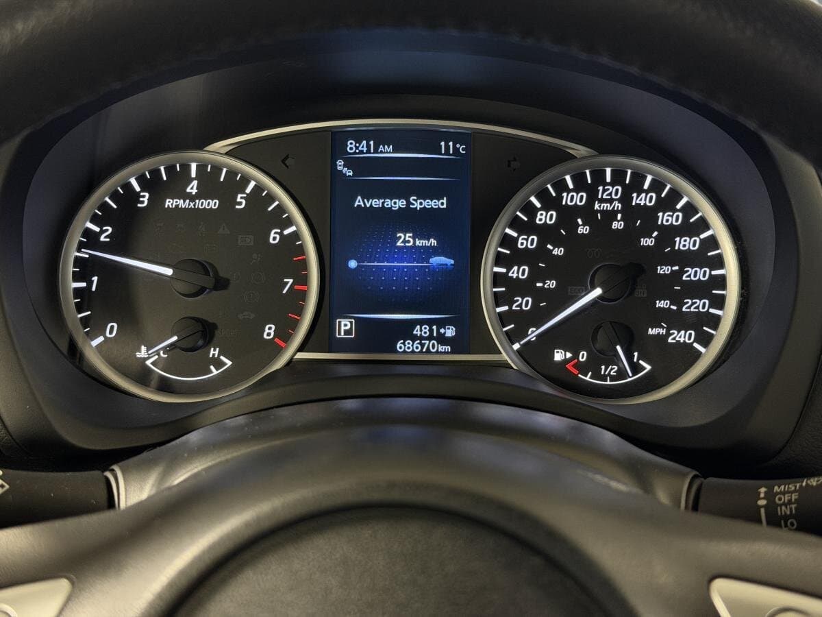 Nissan Sentra 4dr Sdn CVT SR 2016 — photo 15
