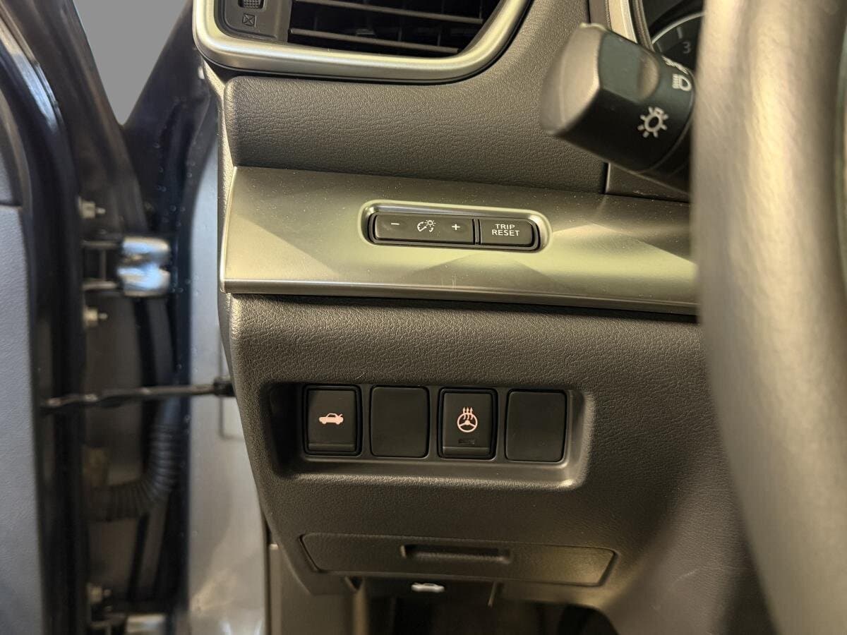 Nissan Maxima SL Sedan 2023 — photo 12