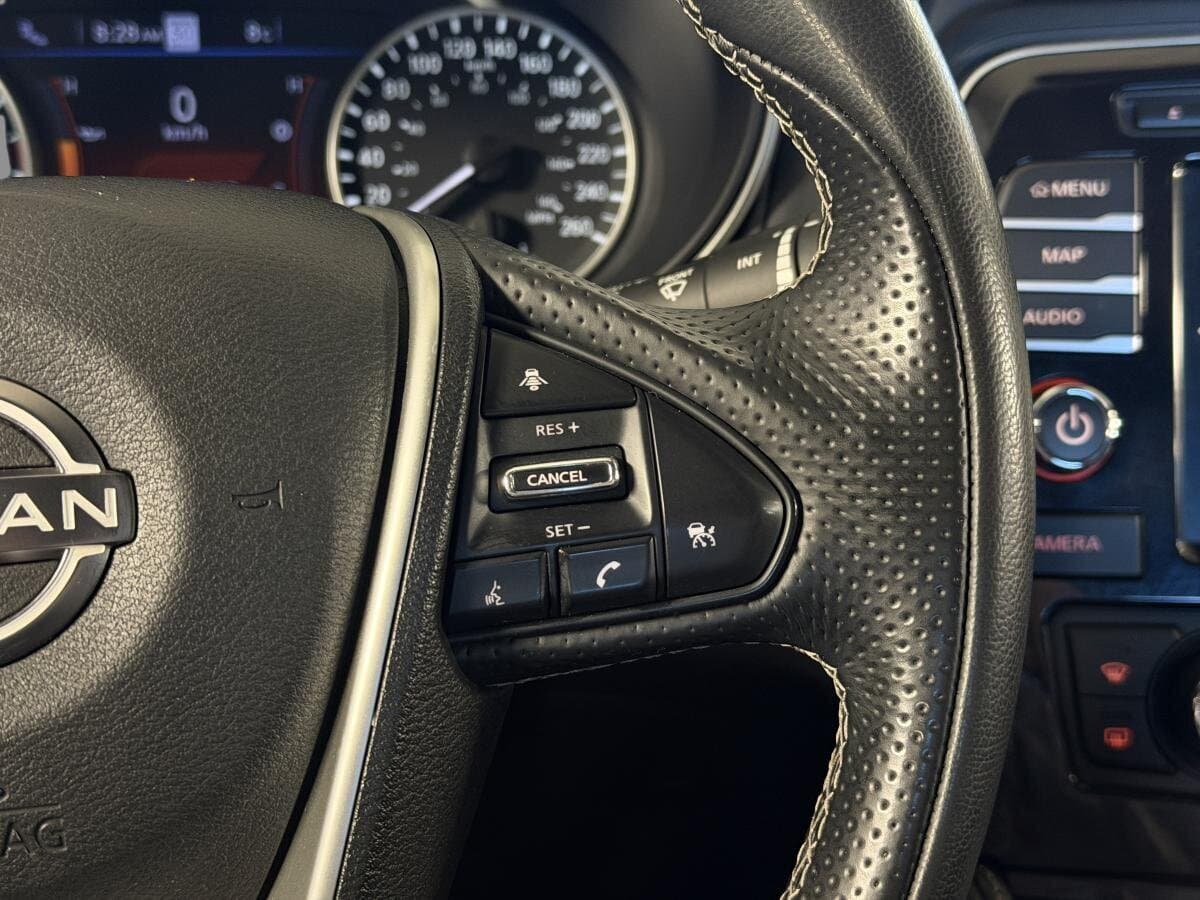 Nissan Maxima SL Sedan 2023 — photo 17