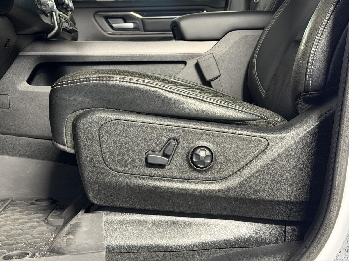 RAM 1500 Sport/rebel Swb 2019 — photo 11