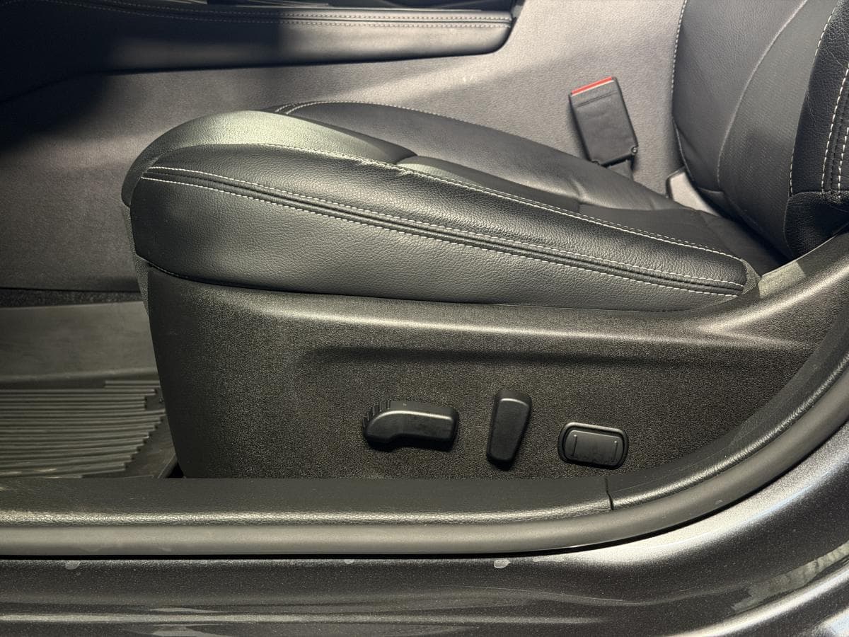 Nissan Altima Platinum AWD 2024 — photo 12
