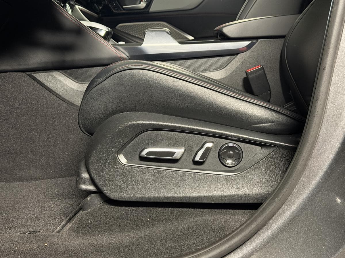 Acura MDX A-Spec SH-AWD 2023 — photo 11