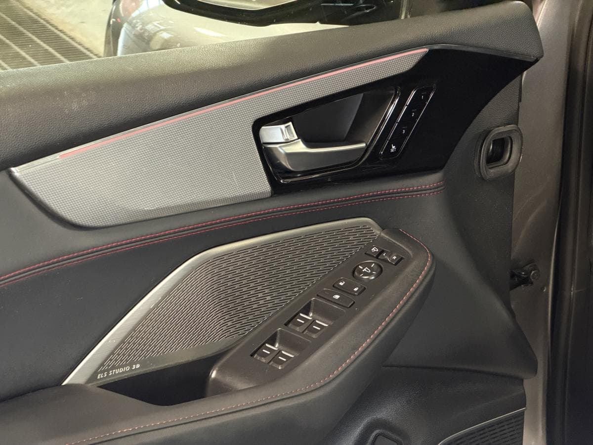 Acura MDX A-Spec SH-AWD 2023 — photo 8