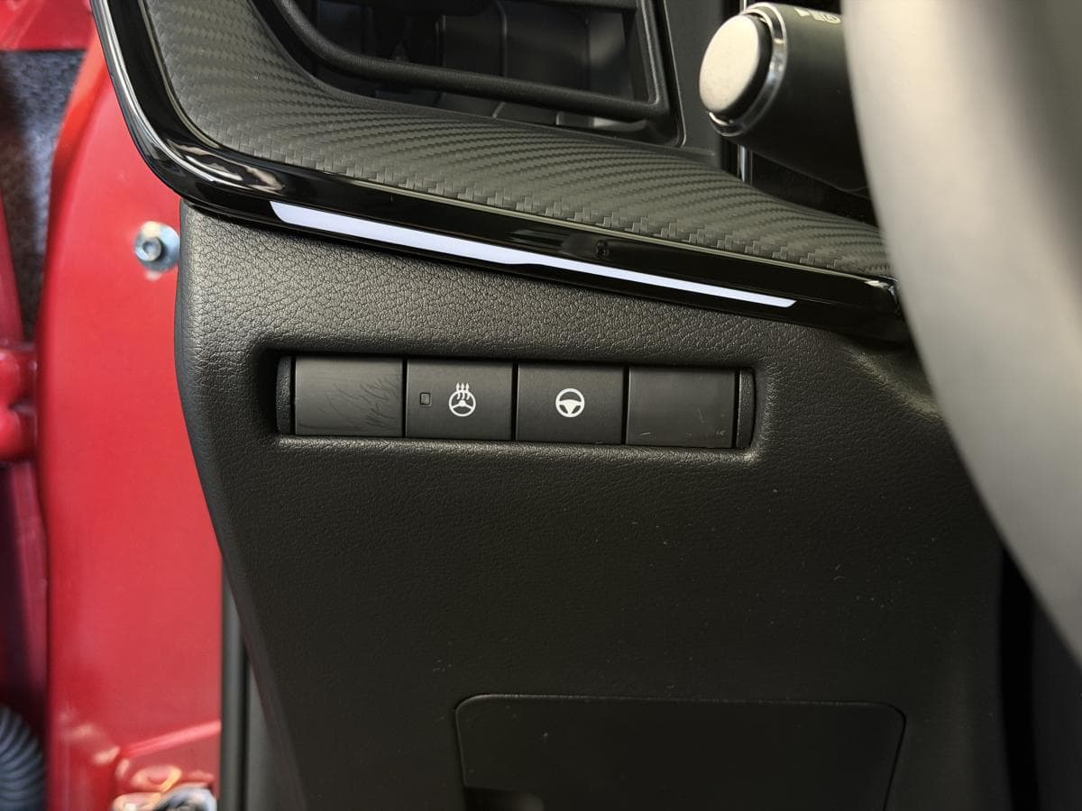 Nissan Kicks SR AWD 2025 — photo 10